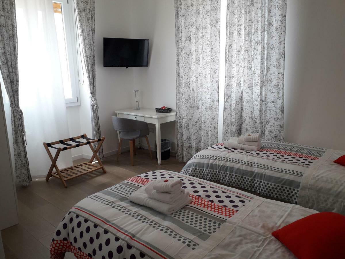 Jolie Julie Accomodation Sassari Eksteriør billede